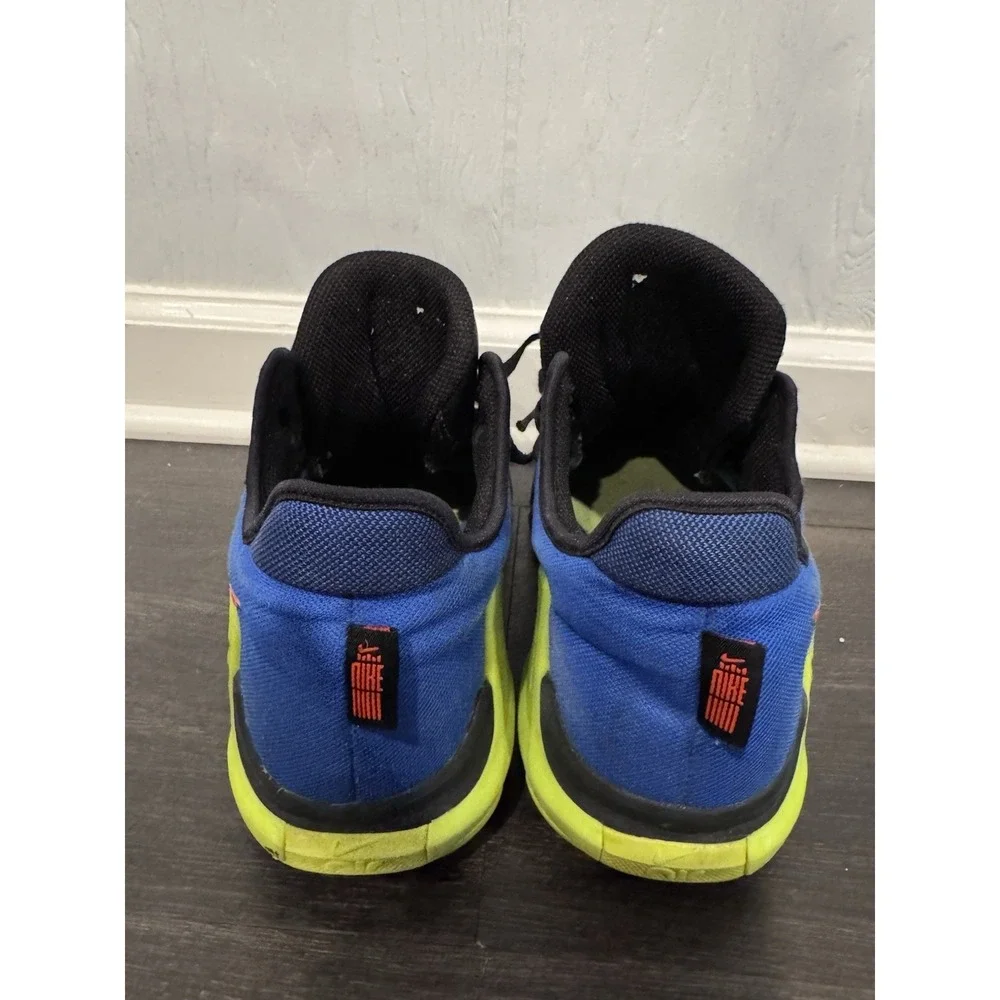 Nike LeBron Witness Size Unknown Size‎ (Size Tags removed) Estimated Mens 7